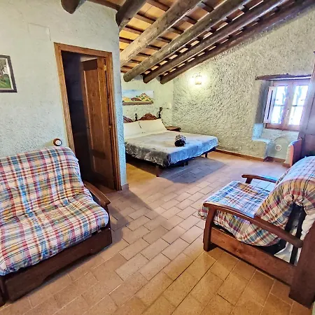 Masia Can Felip Country house