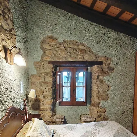Country house Masia Can Felip